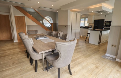 Windermere Cottage | THE BIRCHES, pet friendly, luxury holiday cottage in Windermere