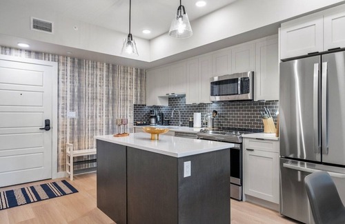 Dead Man's Flats Condo | The Birchwood - 1 Bedroom Mountain View Suite