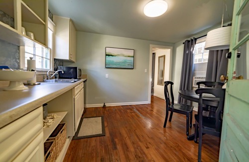 Seville Historic District Cottage | The Blake: Cottage in Historic Downtown Pensacola