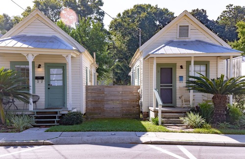 Seville Historic District Cottage | The Blake: Cottage in Historic Downtown Pensacola