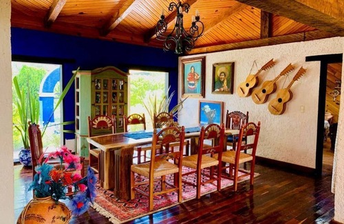De Guadalupe House | The "Blue House" has spacious and comfortable spaces for you to enjoy
