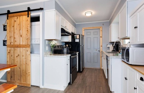 Fort Morgan Cottage | The Blue Pearl · Experience Coastal Living at Blue Pearl: Private Beach Access