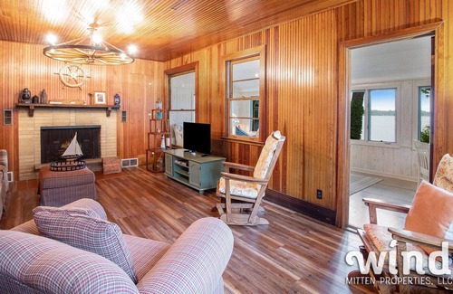 Paw Paw Lake Cottage | The Blue Rooster on Paw Paw Lake