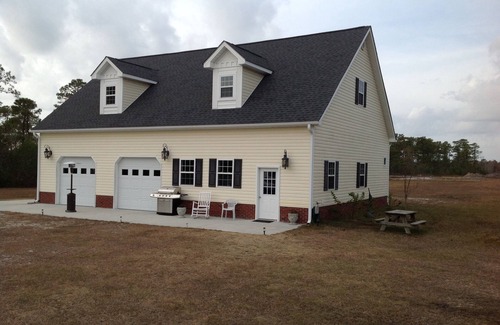 Cedar Island House | The Boathouse, A World Class Vacation/Hunting And Fishing Lodge