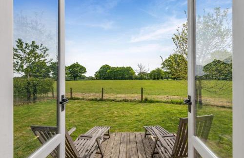 Abbess Roding House | The Bolthole and Warren