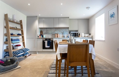 Salcombe Apartment | The Booty