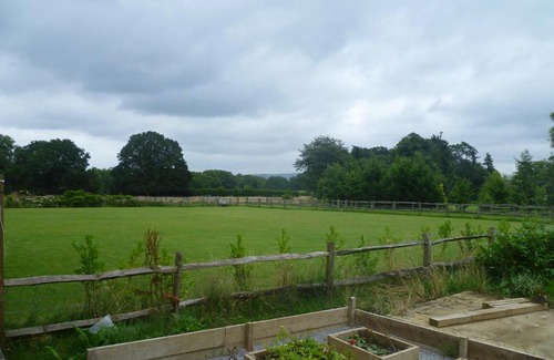 Haslemere Apartment | The Bothy