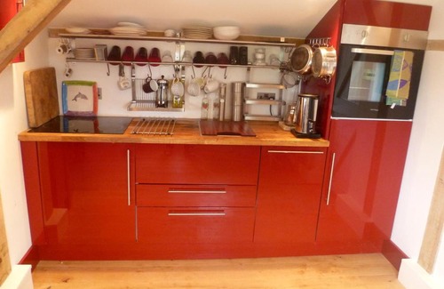 Haslemere Apartment | The Bothy