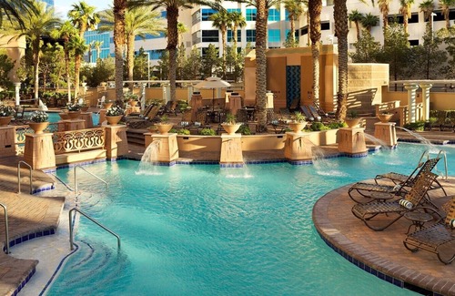 Las Vegas Apartment | The Boulevard - Hilton 2 Bedroom