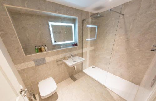 Bridgwater Hotel | The Bower Inn