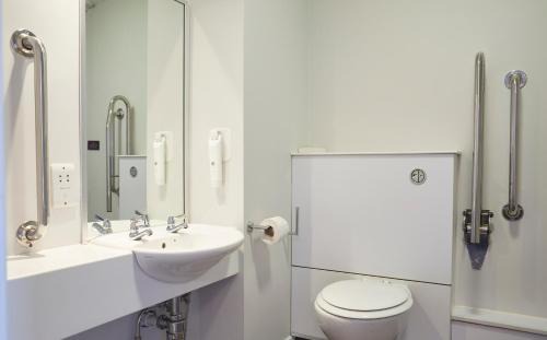 Hucknall Hotel | The Bowman by Greene King Inns