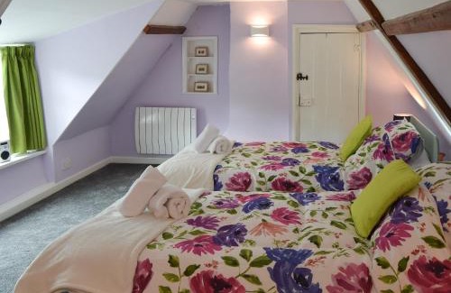 Horning House | The Brambles