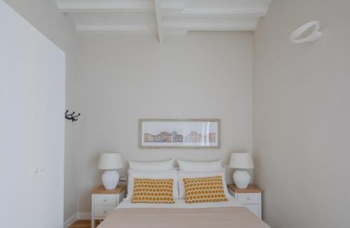 Rione III Colonna Apartment | THE BREAK - Piazza di Spagna Maison Deluxe Terrace