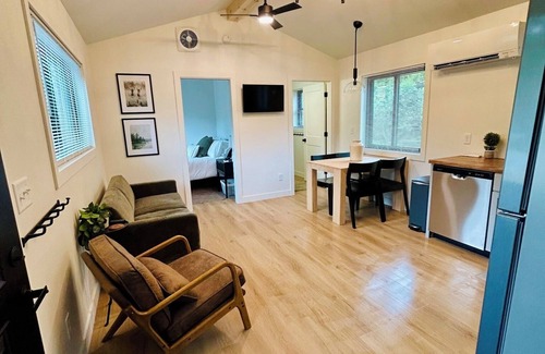 Porterfield House | The Briar - New! - Menominee River Tiny Cottage