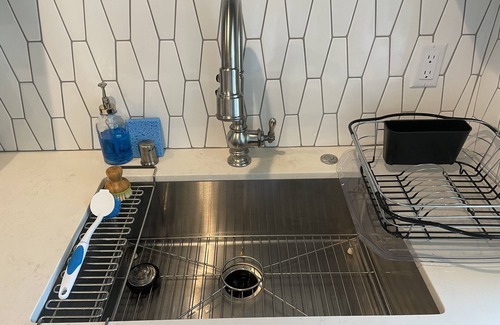 Healdsburg Apartment | The Brix Luxury Apt, 1 blk to Downtown Healdsburg