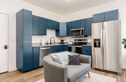 Near East Columbus Apartment | The Broad - Near Children's Hospital w/Free WIFI