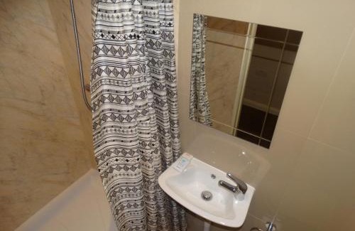Norbiton Hotel | The Bull and Bush Hotel Kingston