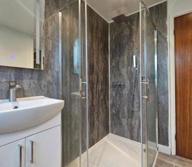 Totland Bay Bed & Breakfast | The Bungalow