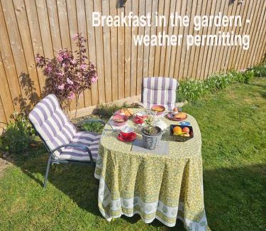 Totland Bay Bed & Breakfast | The Bungalow