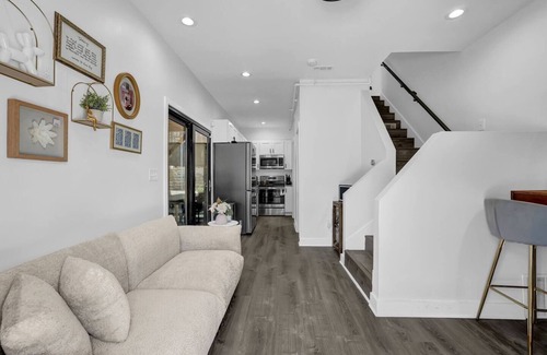 Red Oak Apartment | The Business Bungalow