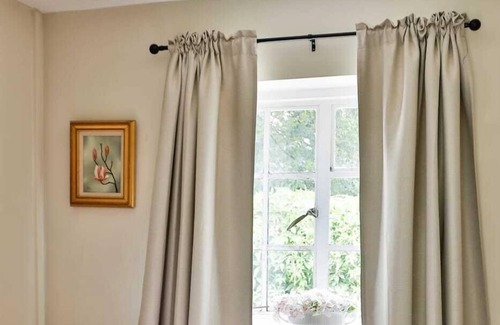 Beverston Other | The Butlers Bungalow - Beverston Castle Cotswolds