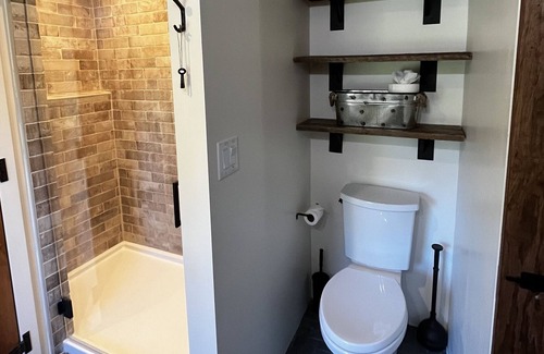 Afton Cabin | The Cabin at Clonmel: Historic Blue Ridge Mountain getaway, conveniently located