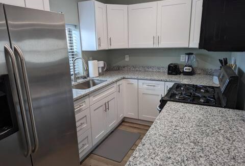 Lewis Center House | The Calico Cottage