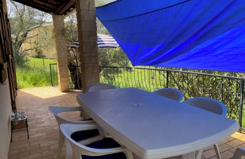 Brujas House | The calm of the Ardèche countryside.