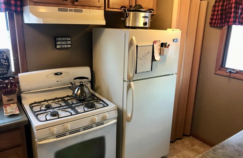 Bessemer Ski Chalet | THE CAMPFIRE LODGE @ BIG POWDERHORN MTN WITH HOT TUB