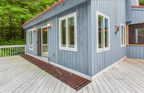 Campton Ski Chalet | The Campton Cabin: Getaway in the White Mountains