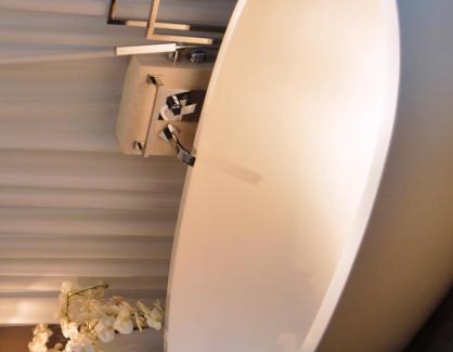 Bur Dubai Hotel | The Canvas Dubai - MGallery Hotel Collection