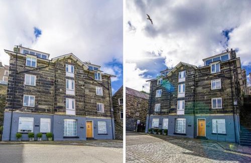 Borth-y-Gest Apartment | The Captain's Penthouse