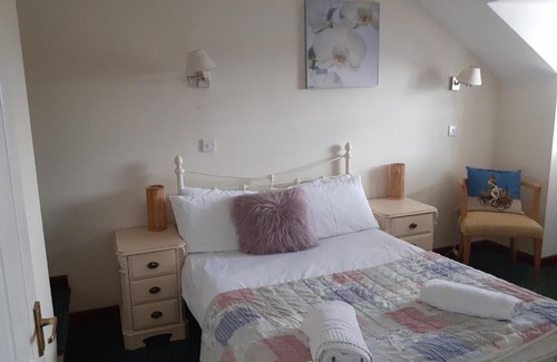 Borth House | The Carthouse