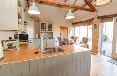 Richmond Cottage | The Cartshed, Sedbury Park Farm
