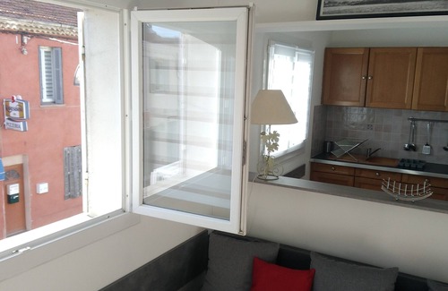 La Londe-les-Maures Apartment | The Casa Angelina Cocoon