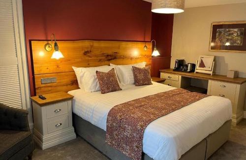Trecastle Hotel | The Castle Coaching Inn