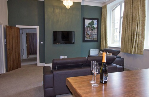 Liverpool City Centre Apartment | The Castle Collection - 14 Cook Street