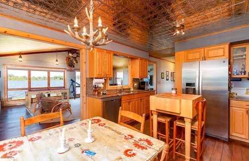 Marcellus House | The Cedar Lodge on Big Fish Lake