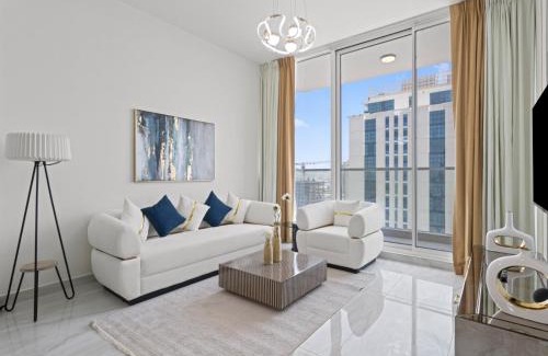 Dubai Apartment | The Celeste Manor 1BR w Study in Gemz-14