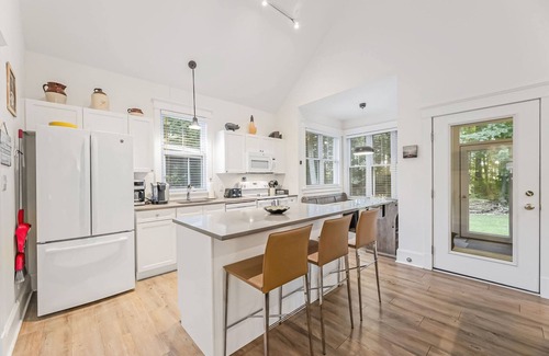 Cherry Valley House | The Chanterelle - 46 Hollow