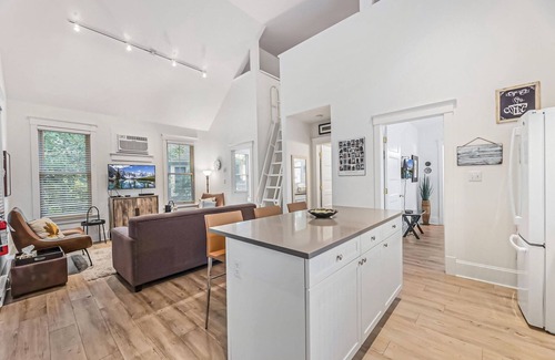 Cherry Valley House | The Chanterelle - 46 Hollow