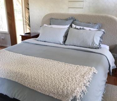 Lorne Apartment | The Chapel A Beautiful View for Two