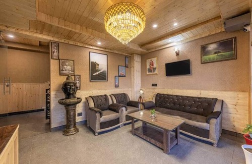 Theog Hotel | The Charvi Retreat by Exotic Stays