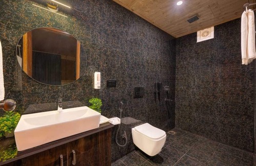 Theog Hotel | The Charvi Retreat by Exotic Stays