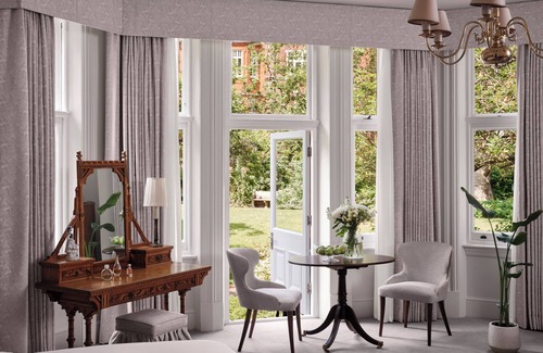 Chelsea Hotel | The Chelsea Townhouse by Iconic Luxury Hotels