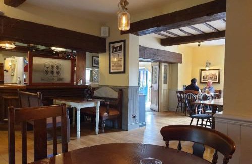 Gaddesby Hotel | The Cheney Arms