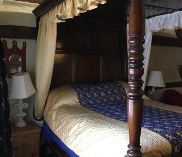 Smarden Hotel | The Chequers Inn