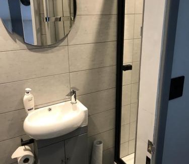 Smarden Hotel | The Chequers Inn