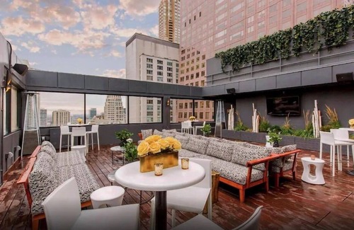 Streeterville House | The Chicago Hotel Collection Magnificent Mile, 3 Standard King Rooms