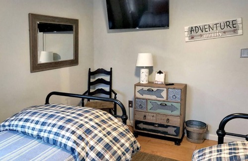 Harpers Ferry House | The Chickadee Room at Harpers Ferry Guest House